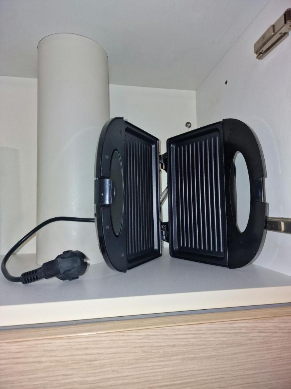 Domus Livio, 7 Min Fco Airport, Free Wifi, Garden Apartment, 2 Tv Hd Fiumicino Dış mekan fotoğraf